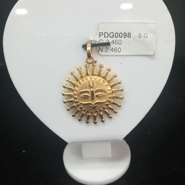 fancy surya pendant by Aaj Gold Palace