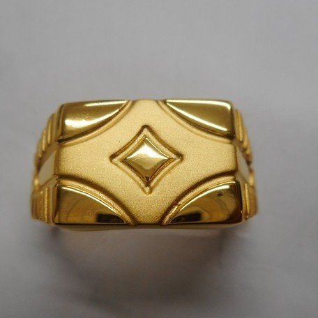 Buy quality 916 GOLD CZ CASTING JAGUAR GENTS RING in Ahmedabad