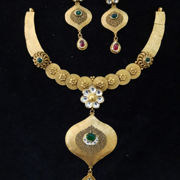 Antique necklace by Aaj Gold Palace